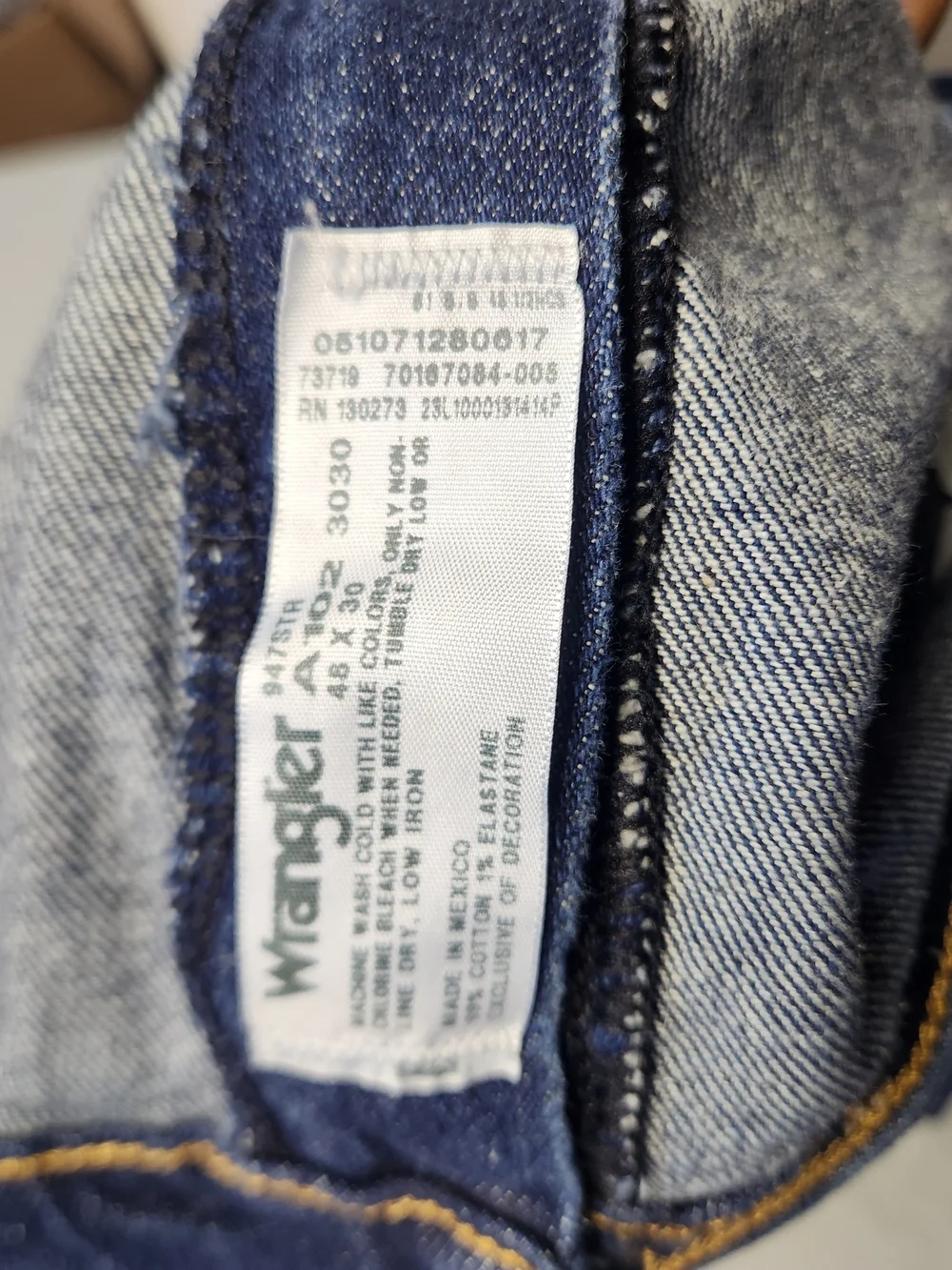 Wrangler Jeans Mens 48x30 Blue Dark Wash Cowboy Bootcut Big Tall Stretch Regular